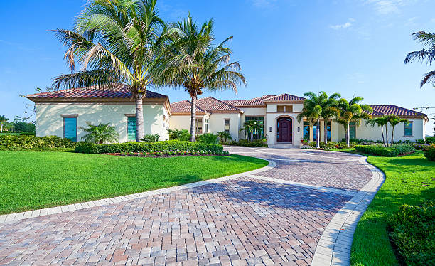 Best Driveway Paving Contractor  in Montevideo, MN